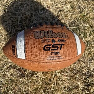 Wilson GST 1780 Composite Football NFHS Collegiate